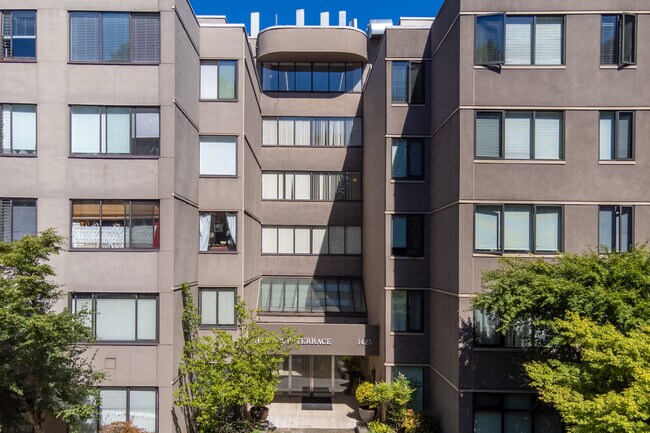 Harbour Terrace in Vancouver, BC - Building Photo - Building Photo