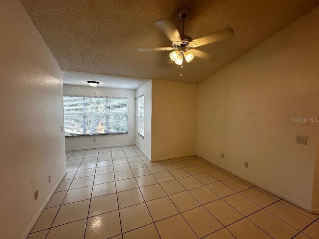 4528 Commander Dr in Orlando, FL - Building Photo - Building Photo