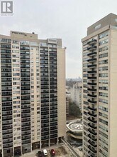 310 Tweedsmuir Ave in Toronto, ON - Building Photo - Building Photo