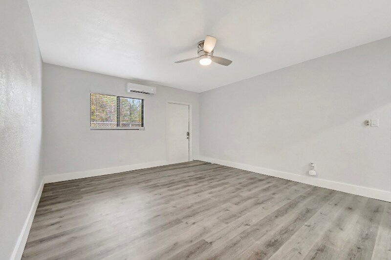 259 NW 29th Terrace-Unit -3 in Fort Lauderdale, FL - Building Photo