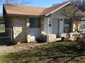 1710 Ledgewood Dr in Austin, TX - Building Photo