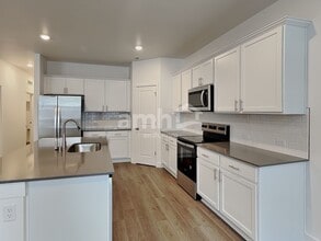4823 85th Dr NE in Marysville, WA - Building Photo - Building Photo