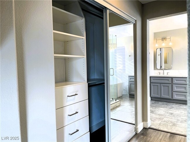 10031 Candle Canyon Ct