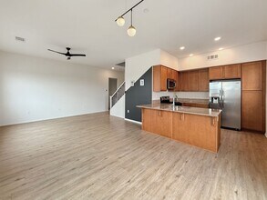 1455 Banahaw Way in Chula Vista, CA - Building Photo - Building Photo