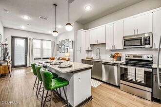 26800 N 27th Ave-Unit -0 in Phoenix, AZ - Building Photo - Building Photo