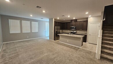 503 Granite Arch St in Las Vegas, NV - Building Photo - Building Photo