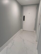 11755 SW 18th St in Miami, FL - Building Photo - Building Photo