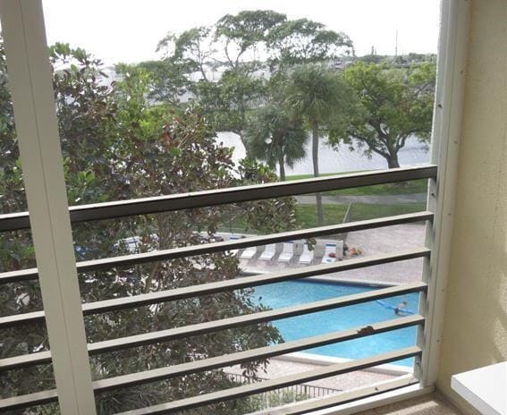 property at 2312 S Cypress Bend Dr