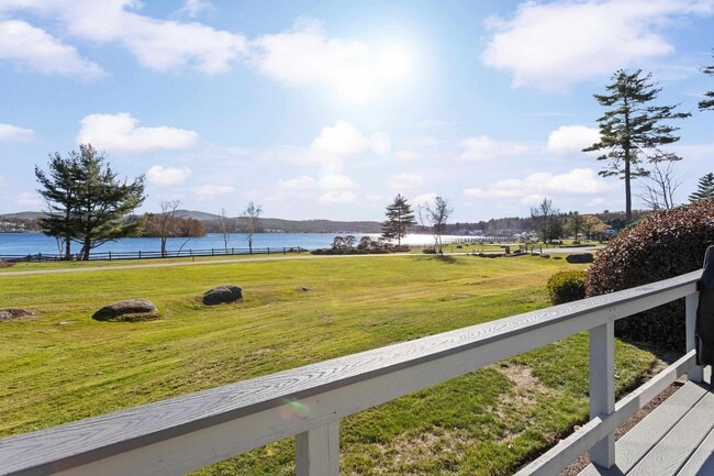 281 Davidson Dr in Laconia, NH - Building Photo - Building Photo