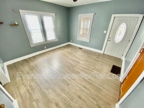 809 E Iowa St in Evansville, IN - Building Photo - Building Photo