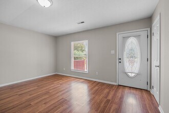 3112 Woodbine Ct in Raleigh, NC - Building Photo - Building Photo