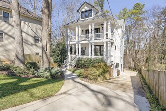 3102 Alston Dr in Decatur, GA - Building Photo - Building Photo