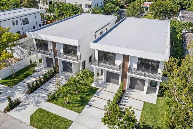 property at 11 SE 12th Ave