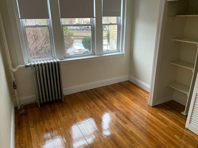 1630 Commonwealth Avenue, Unit 3 in Boston, MA - Building Photo - Building Photo