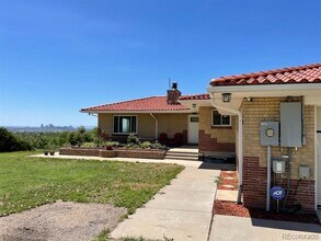 7966 Elmwood Ln in Denver, CO - Building Photo - Building Photo