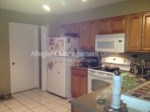 2396 Turpin Dr in Orlando, FL - Building Photo - Building Photo