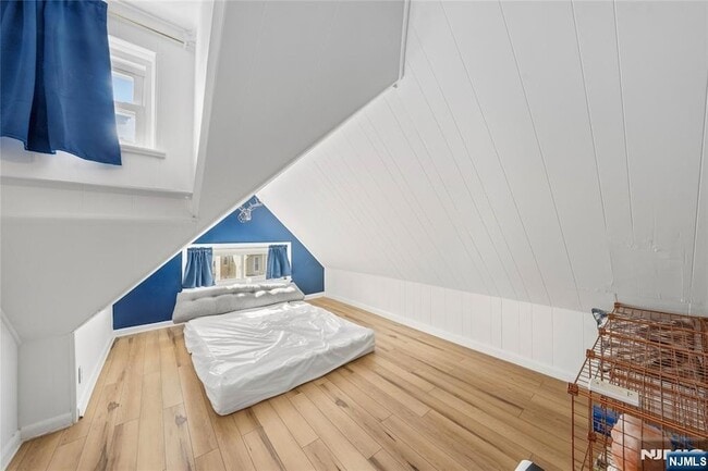 124 73rd St in North Bergen, NJ - Foto de edificio - Building Photo