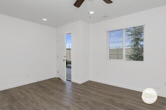 4052 W Bunny Hl Ln in Meridian, ID - Foto de edificio - Building Photo