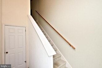 122 Wheatsheaf Ln in Telford, PA - Building Photo - Building Photo