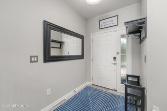 4104 Crownwood Dr in Jacksonville, FL - Building Photo - Building Photo
