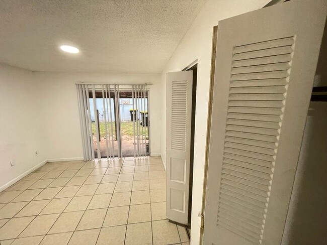 226 6th Jpv St in Winter Haven, FL - Building Photo - Building Photo