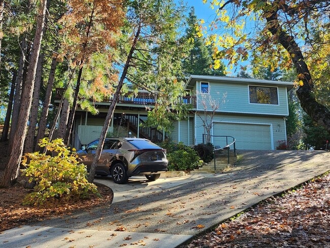 281 Forest Meadows Dr in Murphys, CA - Building Photo - Building Photo