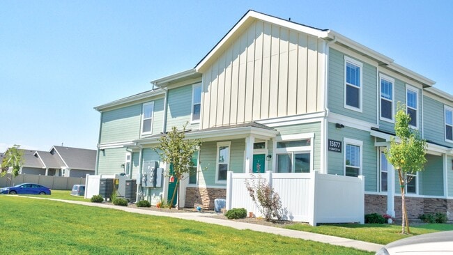 15703 N Knightgate Ln in Nampa, ID - Building Photo - Building Photo