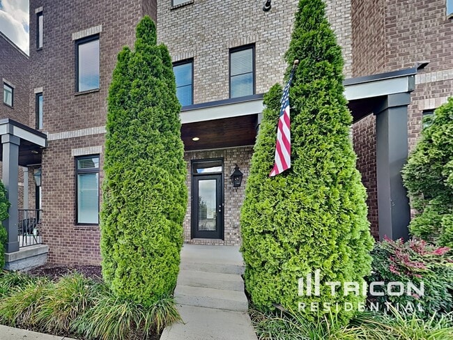 property at 6813 Charlotte Pike