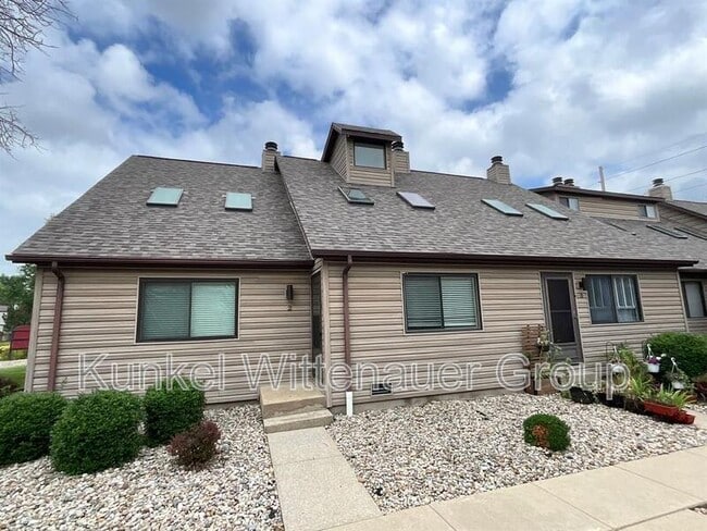 property at 401 Ponderosa Ave