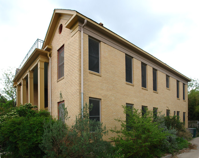 Fourplex in Austin, TX - Building Photo - Building Photo