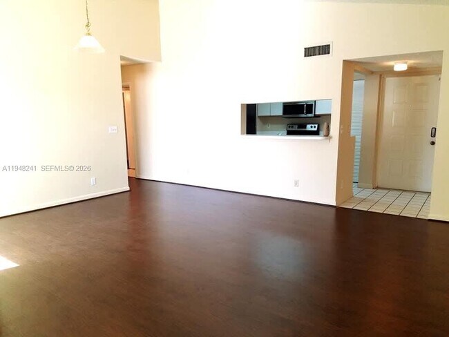 9701 Westview Dr in Coral Springs, FL - Building Photo - Building Photo