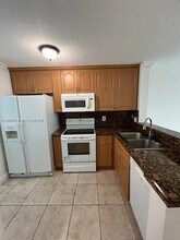 12091 SW 140th Terrace in Miami, FL - Building Photo - Building Photo