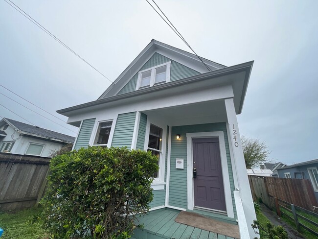property at 1240 East Ave
