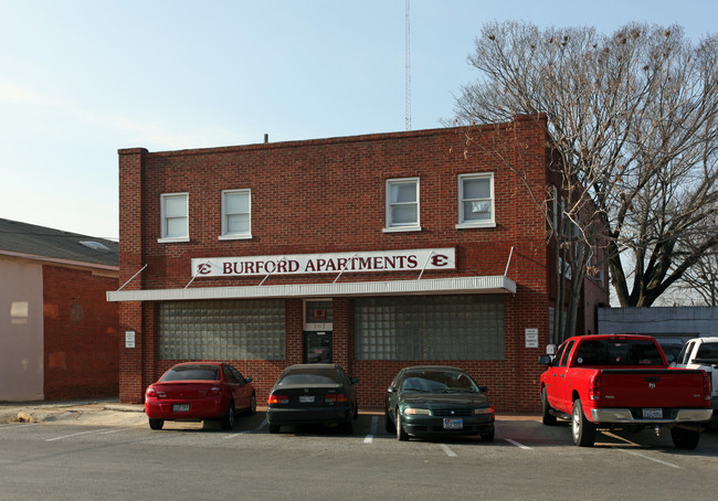 Burford Apartments in Ennis, TX - Building Photo - Building Photo