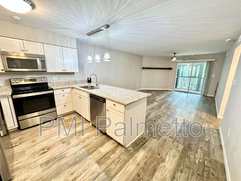 405 Harbison Blvd in Columbia, SC - Building Photo