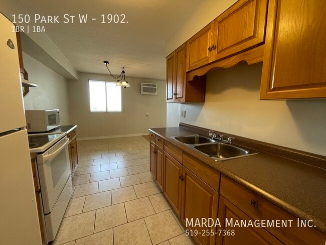 property at 150 Park St W