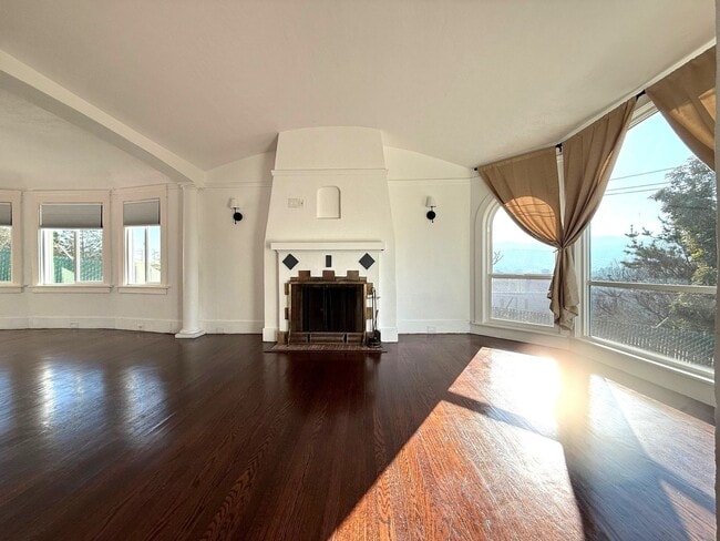 461 Peninsula Ave in San Francisco, CA - Building Photo - Building Photo