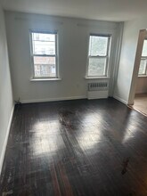 2126 29th St, Unit 2nd fl in Astoria, NY - Building Photo - Building Photo