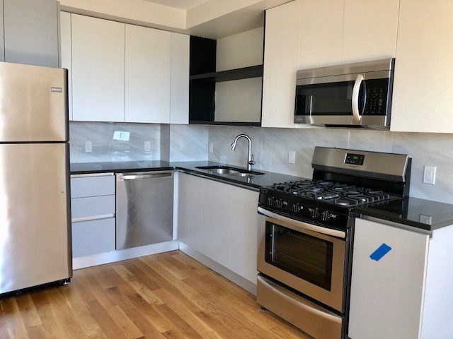 1543 E 19th St-Unit -7-E in Brooklyn, NY - Building Photo