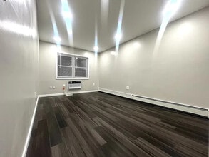 825 Ashford St in Brooklyn, NY - Building Photo - Building Photo