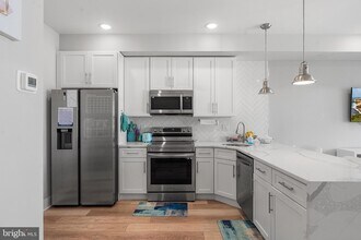 1924 N 6th St, Unit 3 in Philadelphia, PA - Building Photo - Building Photo