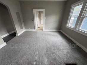 4013 Hoagland Ave in Fort Wayne, IN - Building Photo - Building Photo