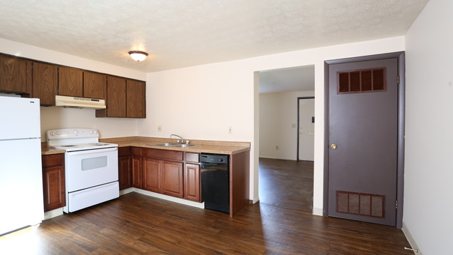 Maple Canyon Apartments photo'