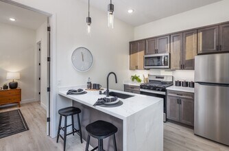 4678 Firestone St in San Diego, CA - Building Photo - Building Photo