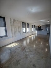 Dallas Power and Lights Lofts in Dallas, TX - Foto de edificio - Building Photo