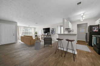 The Greens at Cascade Apartment Homes in Atlanta, GA - Foto de edificio - Building Photo