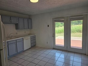 635 Sinclair Dr in Norman, OK - Building Photo - Building Photo