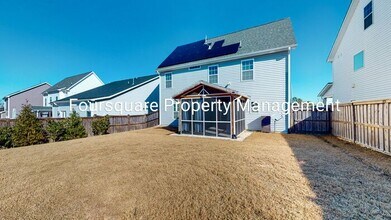 5304 Goosecross Wy in Fuquay Varina, NC - Building Photo - Building Photo