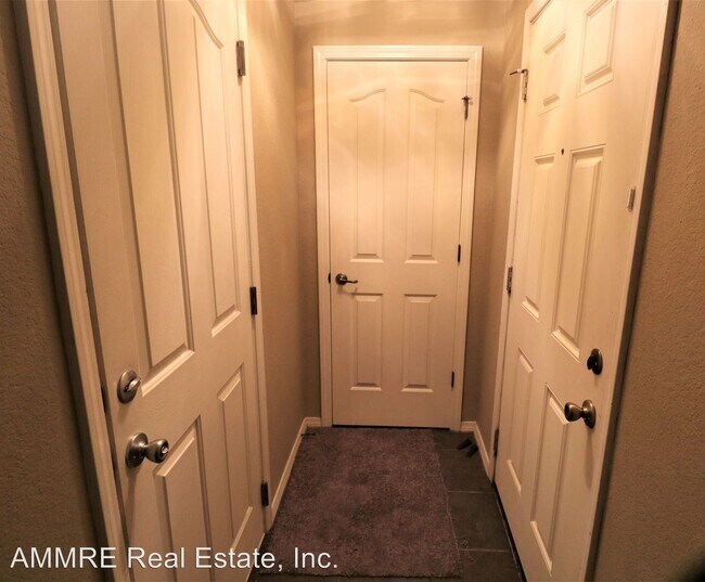 601 Menaul Blvd NE-Unit -#2301 in Albuquerque, NM - Building Photo - Building Photo