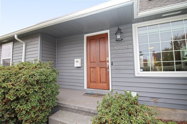 9020 SE Stephens St in Portland, OR - Building Photo - Building Photo